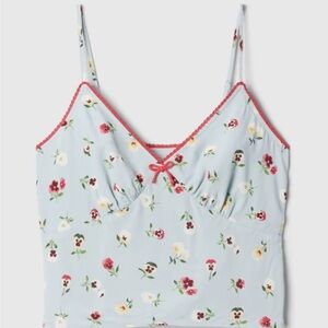Gap x DOÊN Light Cropped Floral Cami